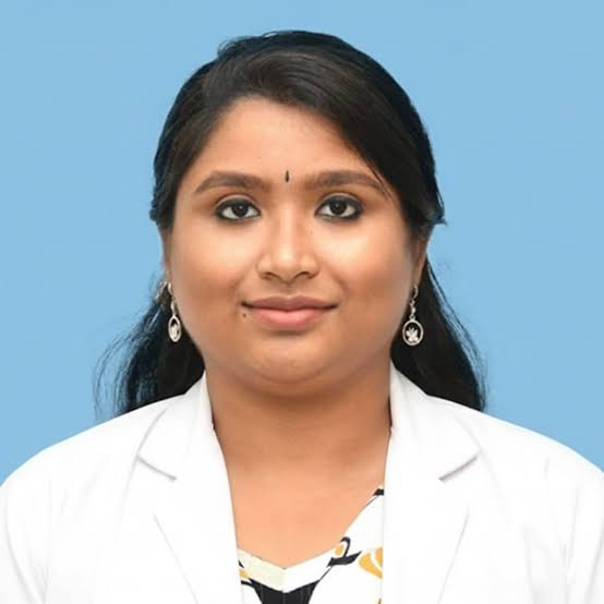 Dr Niveditha Prasath